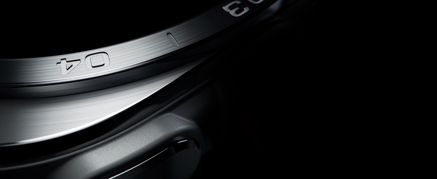 Close-up view of a Galaxy Watch Ultra2 in Titanium Silver showing its exterior design in detail, including Cushion design, refined bezel, sculpted edge and side buttons.