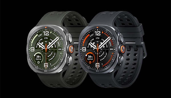 Titanium Silver - 
         Galaxy Watch Ultra2 in Titanium Silver with a Marine Band in Olive shown facing slightly left, showcasing the overall design of the watch and band in detail. Titanium Gray - Galaxy Watch Ultra2 in Titanium Gray with a Marine Band in Black shown facing slightly left, showcasing the overall design of the watch and band in detail.